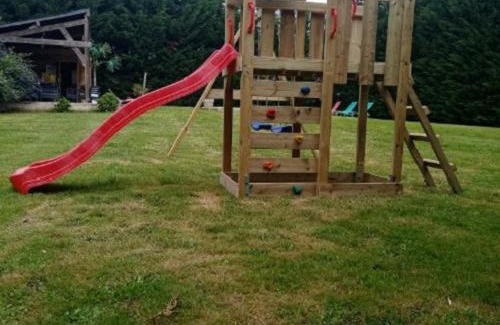 Saint-Paterne-Racan Casa | Maison de vacances avec piscine chauffée, spa, aire de jeux et jardin privatif en Touraine - FR-1-381-286