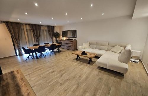 Thuir Casa | Maison de vacances familiale avec piscine