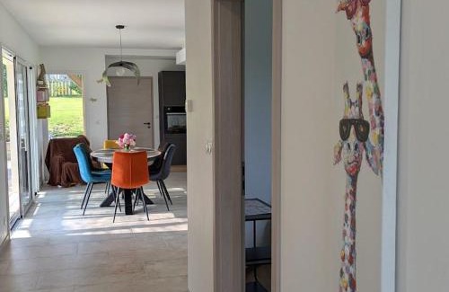Dounoux Casa | Maison de vacances raffinée avec terrasse et piscine partagée - FR-1-589-837