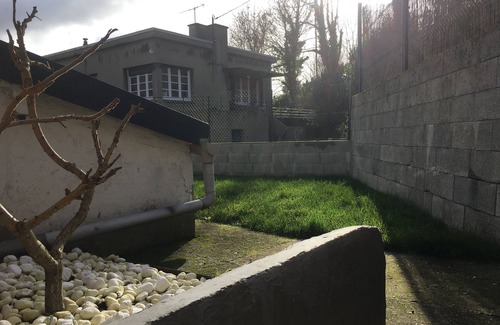 Arques-la-Bataille Casa | Maison de Ville Terrasse et Jardinet