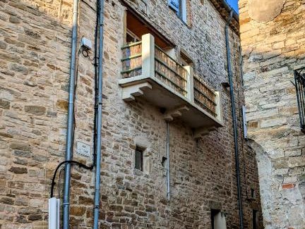 Saint-Etienne-de-l'Olm Casa | Maison de village en pierre