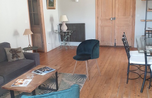 Savigny-les-Beaune Casa | Maison de Ville Indépendante Centre Village