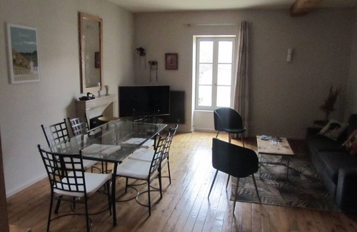 Savigny-les-Beaune Casa | Maison de Ville Indépendante Centre Village