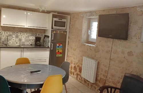 Saujon Casa | Maison de village au calme