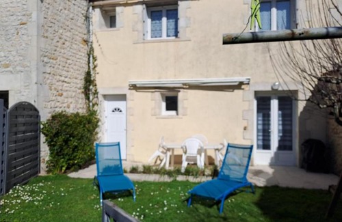 Saujon Casa | Maison de village au calme