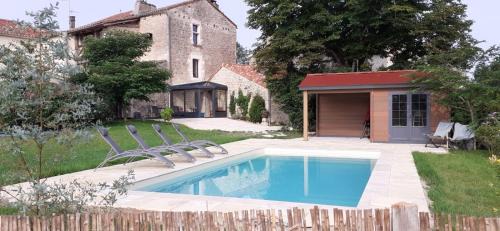 Mauroux Casa | Maison de village, charme et confort