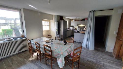Corbonod Casa | Maison de village