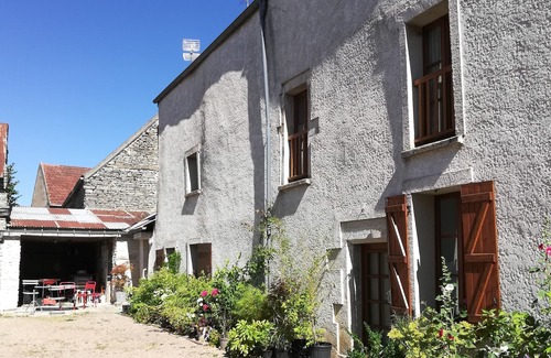Precy-le-Sec Casa | Maison de Village Agréable à Vivre