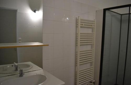 Cholet Casa | Maison de ville 4 chambres à Cholet, Idéale pour les familles, groupes et sportifs !