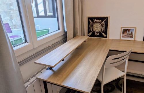 Saumur Apartamento | Maison de ville avec Cour A 2 min centre ville de Saumur
