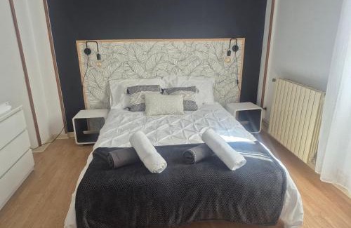 Diou Apartamento | Maison de ville - proche Le PAL - DOMPIERRE
