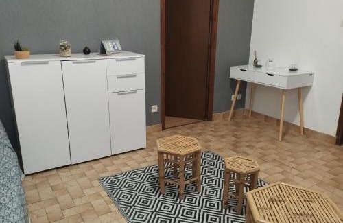 Diou Apartamento | Maison de ville - proche Le PAL - DOMPIERRE