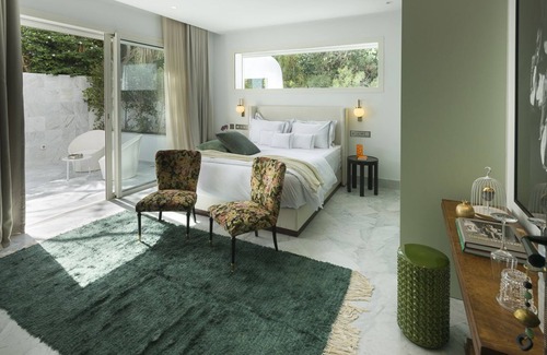 Amilcar Casa | Maison Dedine - Adults Only