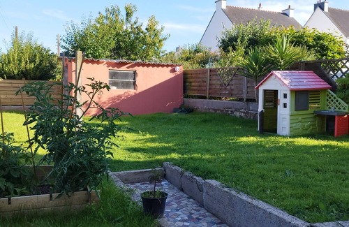 Lanester Casa | Maison des Années 40 Proche du Ruisseau du Plessis de Lanester