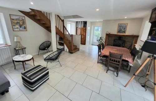 Ayzac-Ost Casa | Maison des Cimes, Garden, cozy for 8 people