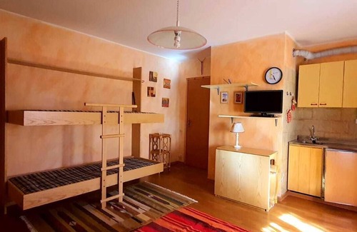 Borgata Sestriere Apartamento | Maison des skieur- ski out