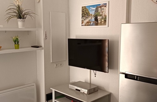 Aubignan Casa | Maison Deux Chambres Dans Résidence de Vacances Avec Piscine