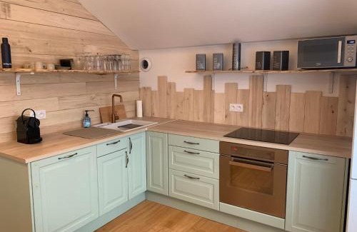 Le Pin Apartamento | Maison du Bonheur, gîte Les Collines