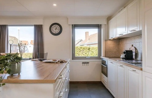 Koksijde Casa | Maison du Coeur, Gezellig en Knus Huisje in Rustige Wijk op 2 km van het Strand