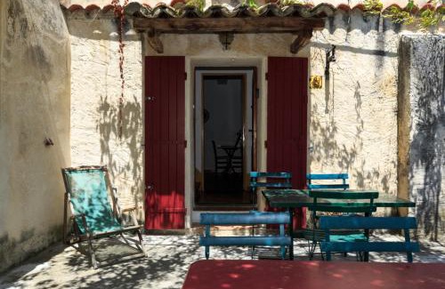 Saint-Pierre-de-Vassols Casa | Maison du Manescau