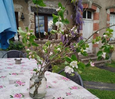 Saint-Vallier Cama Y Desayuno | Maison du Moulin Galuzot