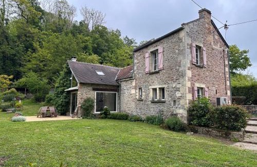 Feuguerolles-Bully Casa | Maison du Pré — Familial & Nature