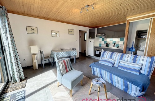 Plobannalec-Lesconil Casa | Maison en Bois de Plein Pied, au Calme Avec Jardin Fleuri Privatif de 300 m2