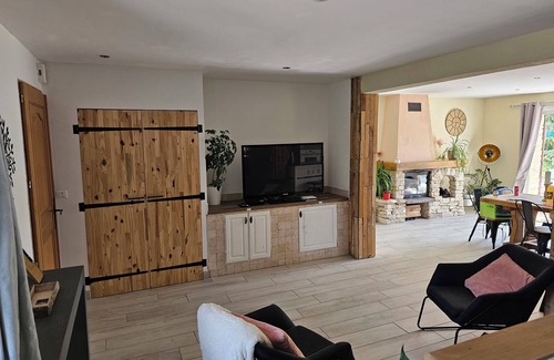 Oze Casa | Maison en Pierre au Milieu des Montagnes! Plan d eau et Randonnées