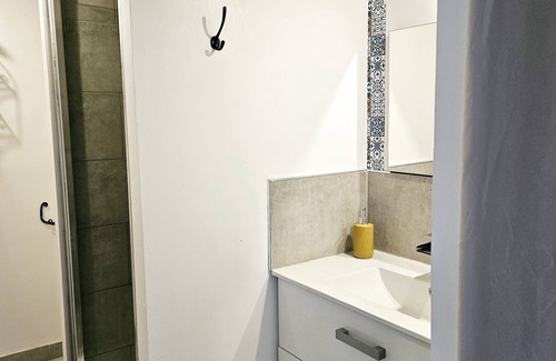 Oze Casa | Maison en Pierre au Milieu des Montagnes! Plan d eau et Randonnées