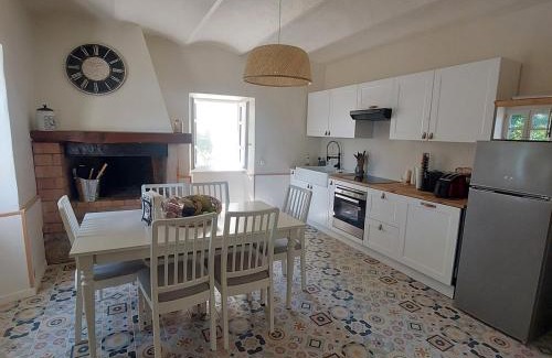 Ribes Casa | Maison en pierre avec piscine