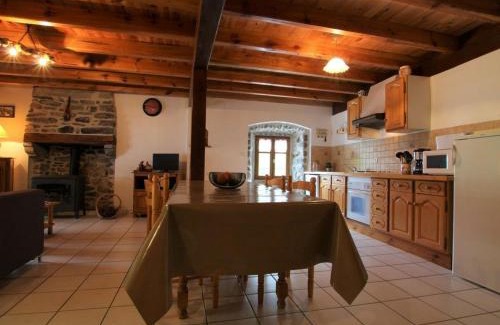 Saint-Front Casa | Maison en pierres avec terrain près du Massif du Mézenc, idéale pour un séjour nature en famille - FR-1-582-267