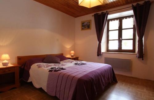 Saint-Front Casa | Maison en pierres avec terrain près du Massif du Mézenc, idéale pour un séjour nature en famille - FR-1-582-267