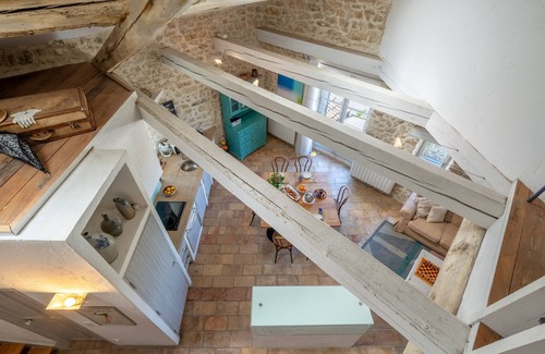 Lagnes Casa | Maison en Plein Coeur de Village Avec Piscine