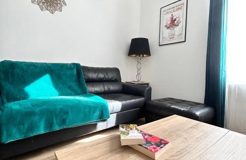 Lunel Casa | Maison entière 2 chambres Lunel avec Parking