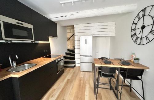 Lunel Casa | Maison entière 2 chambres Lunel avec Parking
