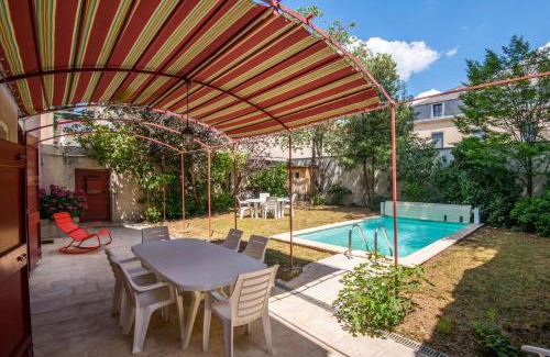 Millau Apartamento | Maison Eugène centre-ville piscine jardin fibre garage