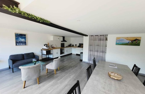 Villeneuve-les-Beziers Casa | Maison Familiale Avec Piscine Entièrement Rénovée