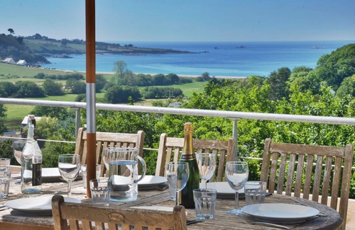 Saint-Jean-du-Doigt Casa | Lujosa casa con espectacular vista al mar!