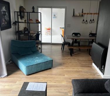 Saint-Aignan-Grandlieu Casa | Maison familiale 4 chambres avec jardin et piscine