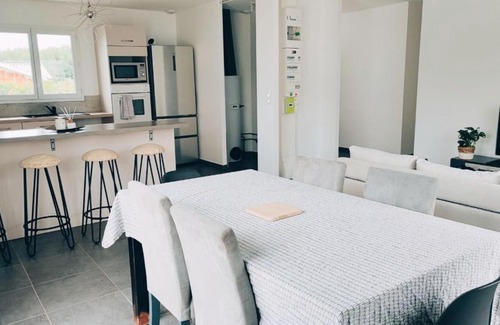 Saint-Martin-de-Hinx Casa | Maison familiale recente avec terrasse & jardin