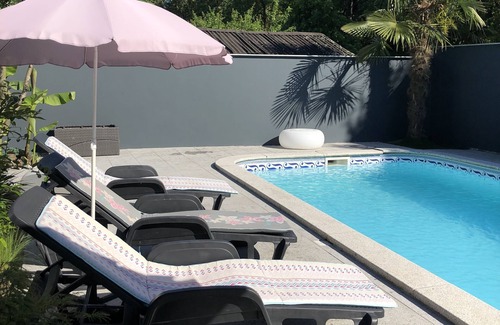 Begles Casa | Maison Familiale au Calme à 10mn de Centre de Bordeaux