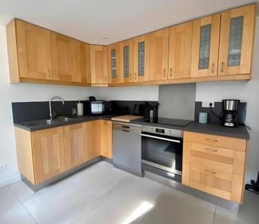 Coteaux Ouest Apartamento | Maison familiale avec extérieur Ménage et linges inclus