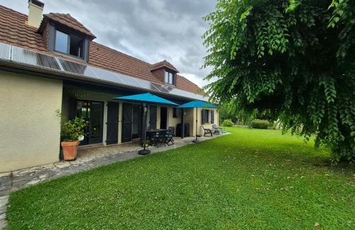 Gelos Casa | Maison familiale avec jardin - Proche Centre Pau
