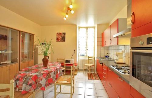 Calviac-en-Perigord Casa | Maison familiale avec piscine en pleine nature, proche Dordogne et sites touristiques - FR-1-616-217
