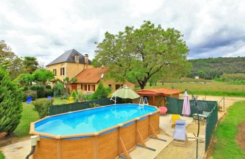 Calviac-en-Perigord Casa | Maison familiale avec piscine en pleine nature, proche Dordogne et sites touristiques - FR-1-616-217