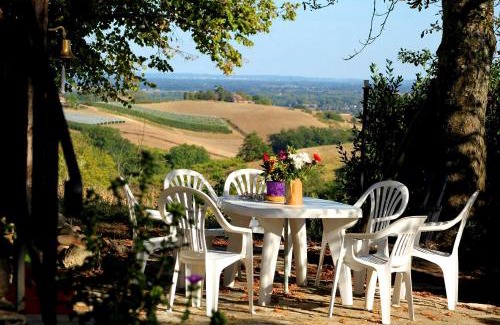 Boudou Casa | Maison familiale avec piscine partagée à Moissac, jardin