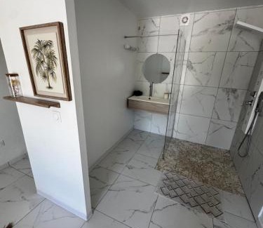 Circuit 1C1 Casa | Maison familiale et confortable