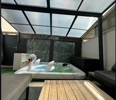 Le Fief-Sauvin Apartamento | Maison Familiale