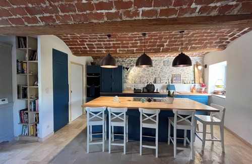 Laroque Casa | Maison Familiale Rénovée, au Bord de Lhérault. Grandes Pièces à Vivre