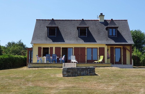 Roscanvel Casa | Maison Familiale Roscanvel Presqu'île de Crozon vue mer Gr34
